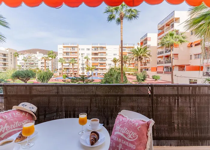 Cristianos - Cris Sol * Los Cristianos (Tenerife)